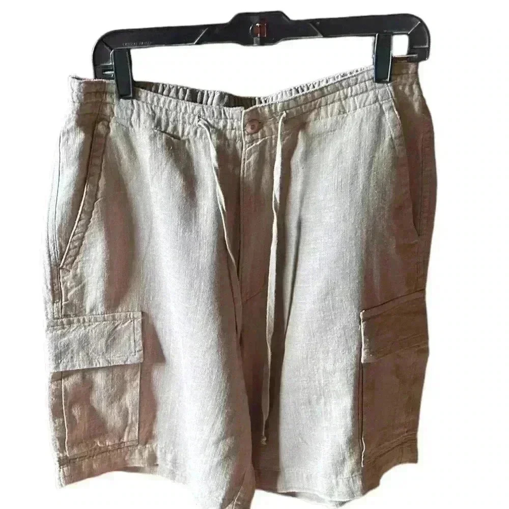 Men’s vintage‎ tan medium linen/cotton cargo shorts. Elastic waist. Zip fly.NWOT